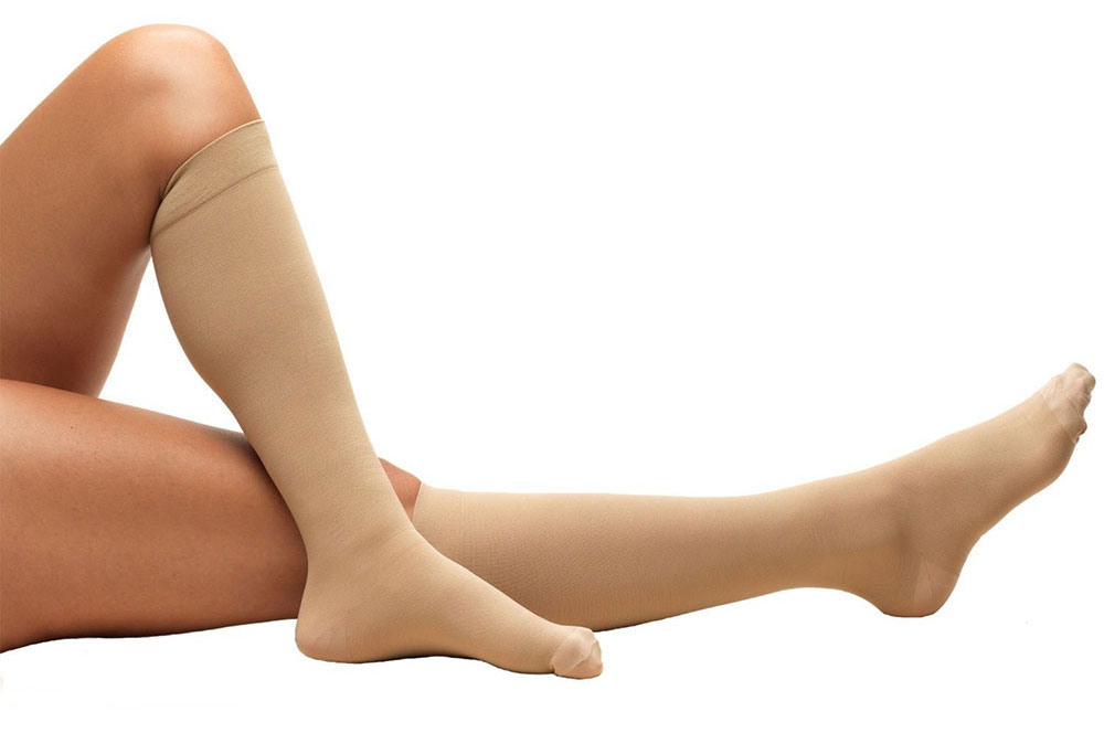 Knee High Closed Toe Stockings / Anti-Embolism